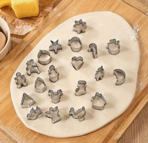 Mini Metal Biscuit Cutter Set