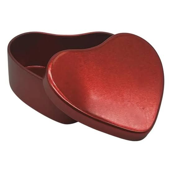 7cm Metal Heart Tin