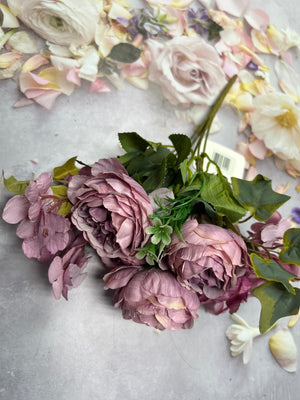 97806240 Artificial Flower