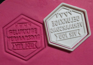 ST125 Gelukkige Verjaarsdag Cupcake Stamp
