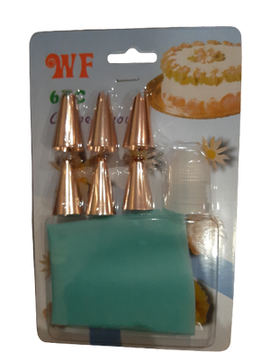 Piping bag with 6 nozzles and connector, C
