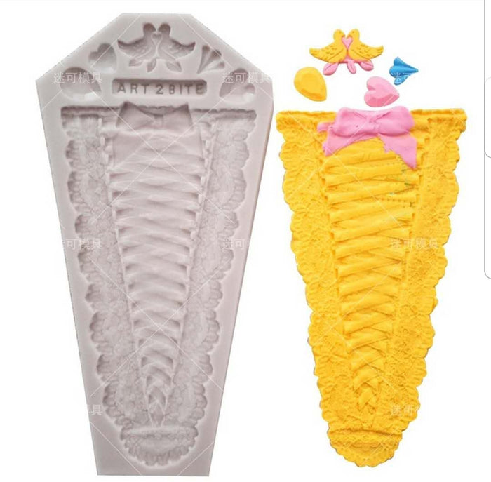 Dress back lace up silicone mould, 7.8x14.3cm
