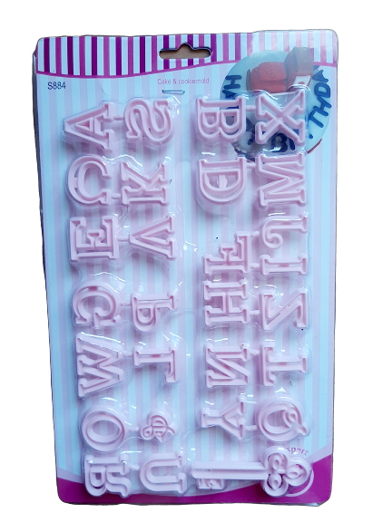 S884 Alphabet Uppercase Patchwork Cutter set, A: 2.4x2.3cm