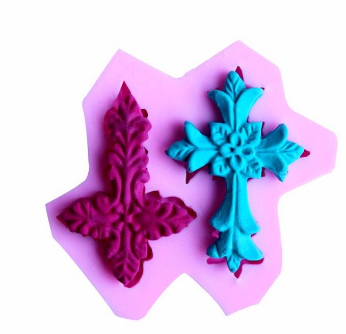 Silicone Mould Cross