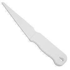 Plastic knife for cake decorating Straight edge