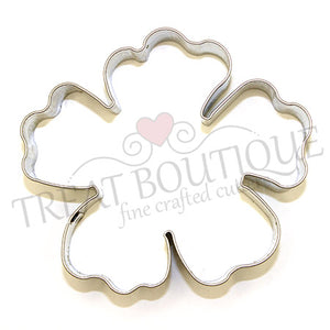 Treat Boutique Metal cookie cutter Hibiscus
