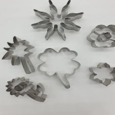 Metal Fondant cutters, flowers and leaves