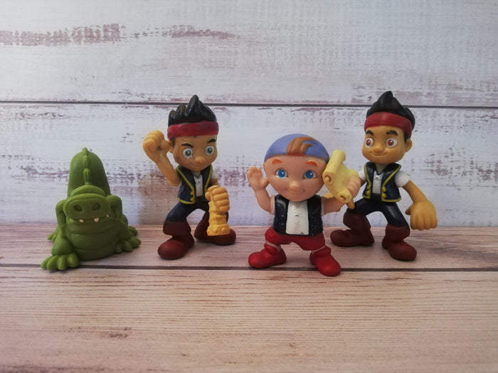 Jake and the neverland pirate figurine set, size of Jake is 7.5cm