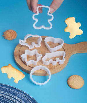 CK-89 Plastic Bear Hippo Elephant Heart Cookie Cutter