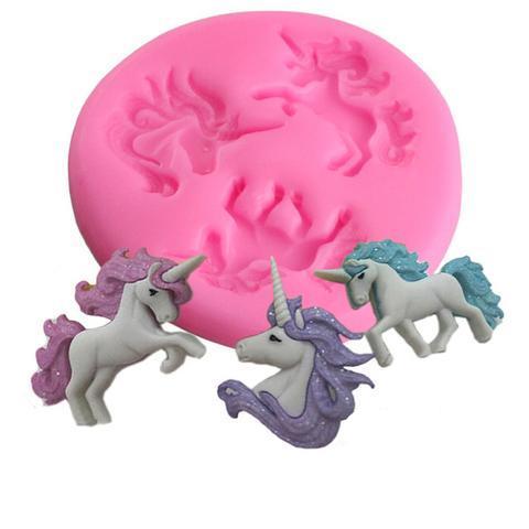 Small unicorn silicone mould unicorn head 2.4x3cm Lamay